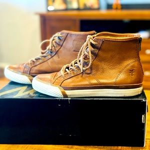 Frye Women Greene high back zip! Size 7